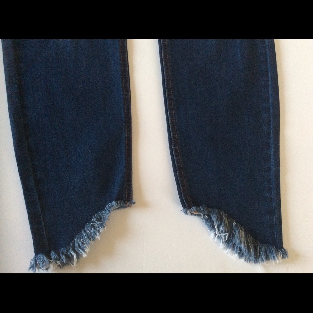 🆕 Wax Jeans 30 X 26 Butt Lifting Distressed Jeans - Picture 7 of 7